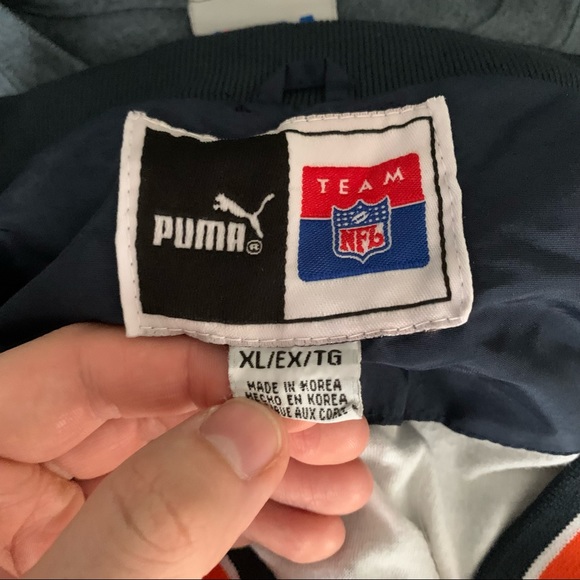 Vintage Chicago Bears Puma Jacket - Picture 8 of 8